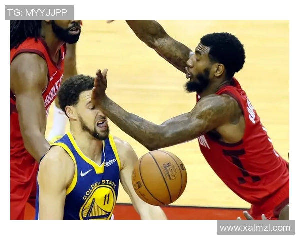 2015年NBA西部决赛首场对决勇士队与火箭队精彩回顾值得收藏观看